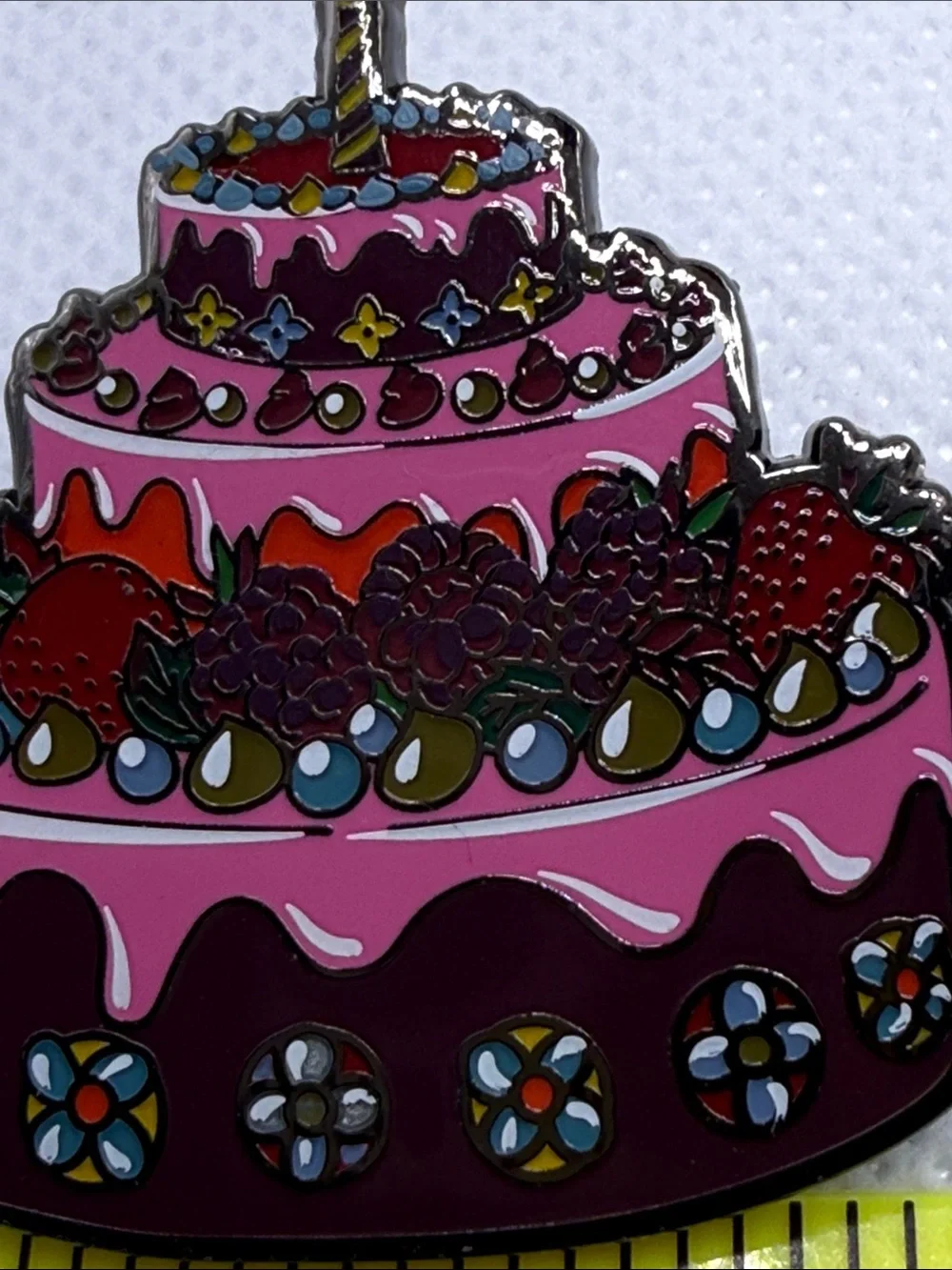 Louis Vuitton pink Layered Cake Enamel Pin 200th anniversary VIP tac pin rare
